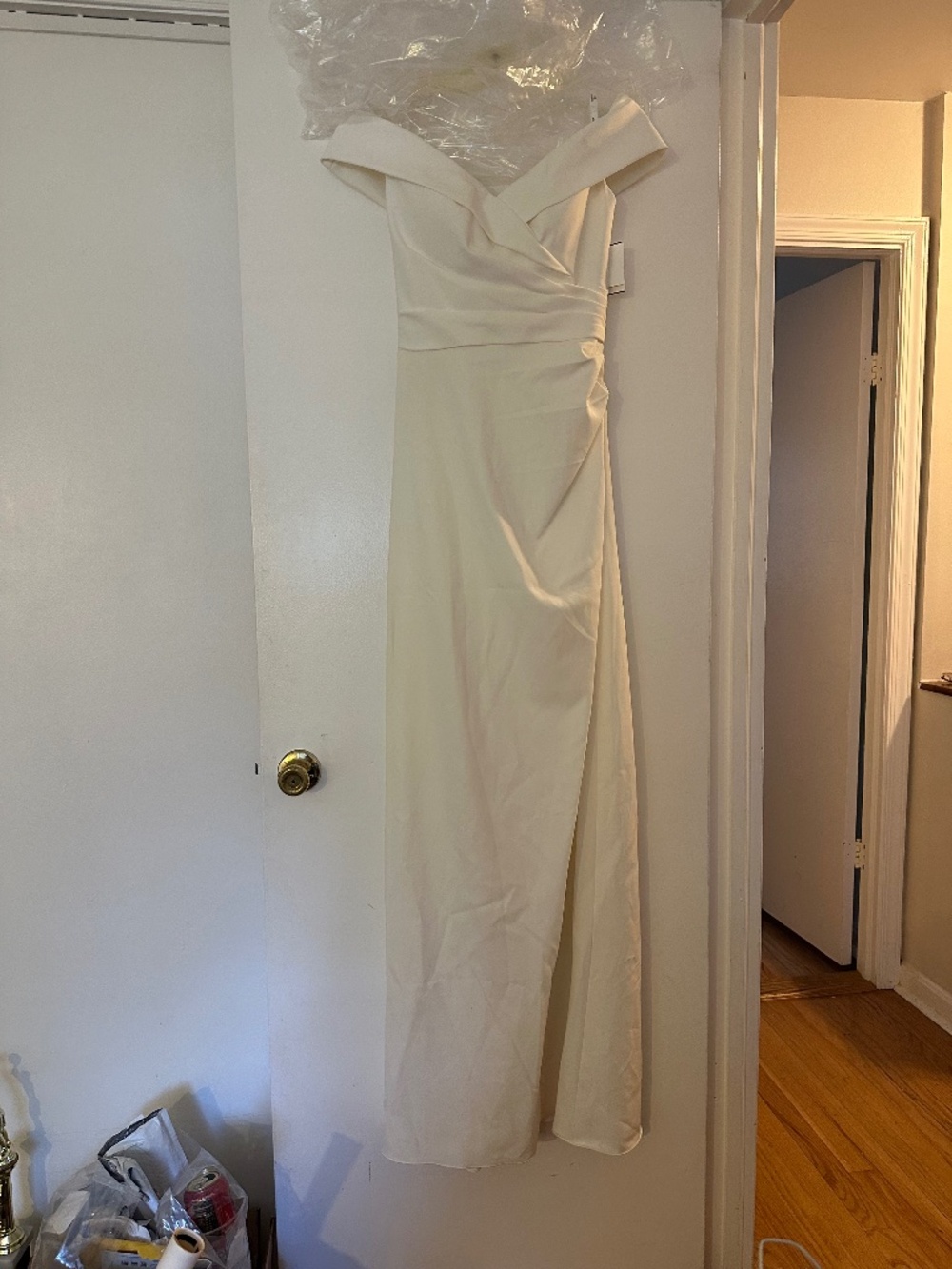 Brand New David’s Bridal Crepe Off-the-Shoulder Sheath Wedding Dress
